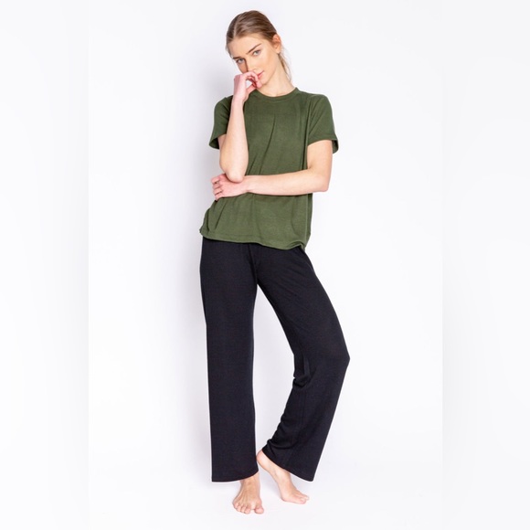 P.J SALVAGE RELOVED LOUNGE SHORT SLEEVE TOP - Picture 6 of 13